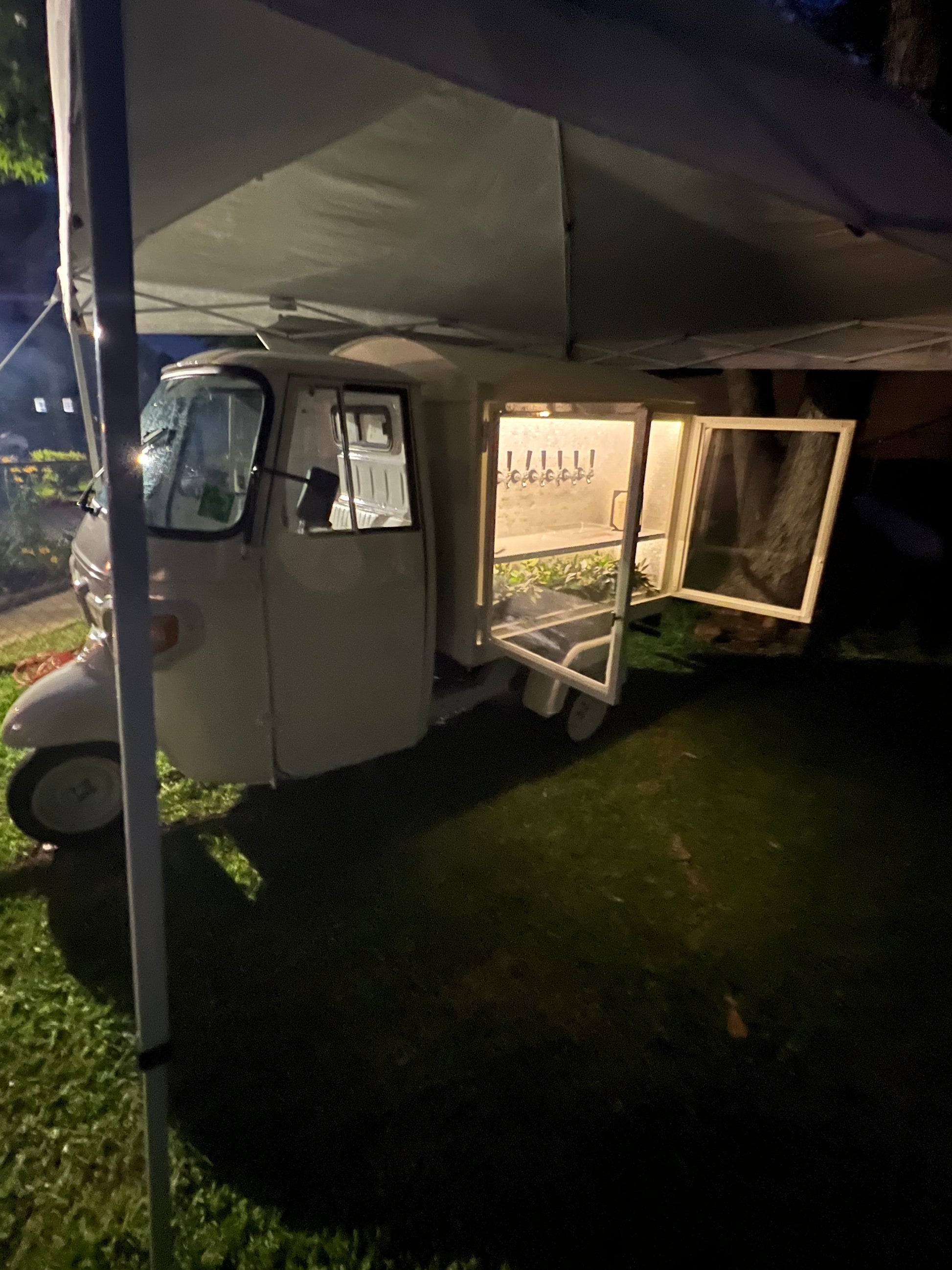 Mobile Bar Night Service | Bubbly & Treats Atlanta